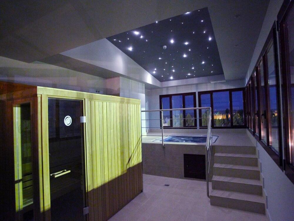 Hotel Chateau Vinasoro ألكازار دي سان خوان المظهر الخارجي الصورة