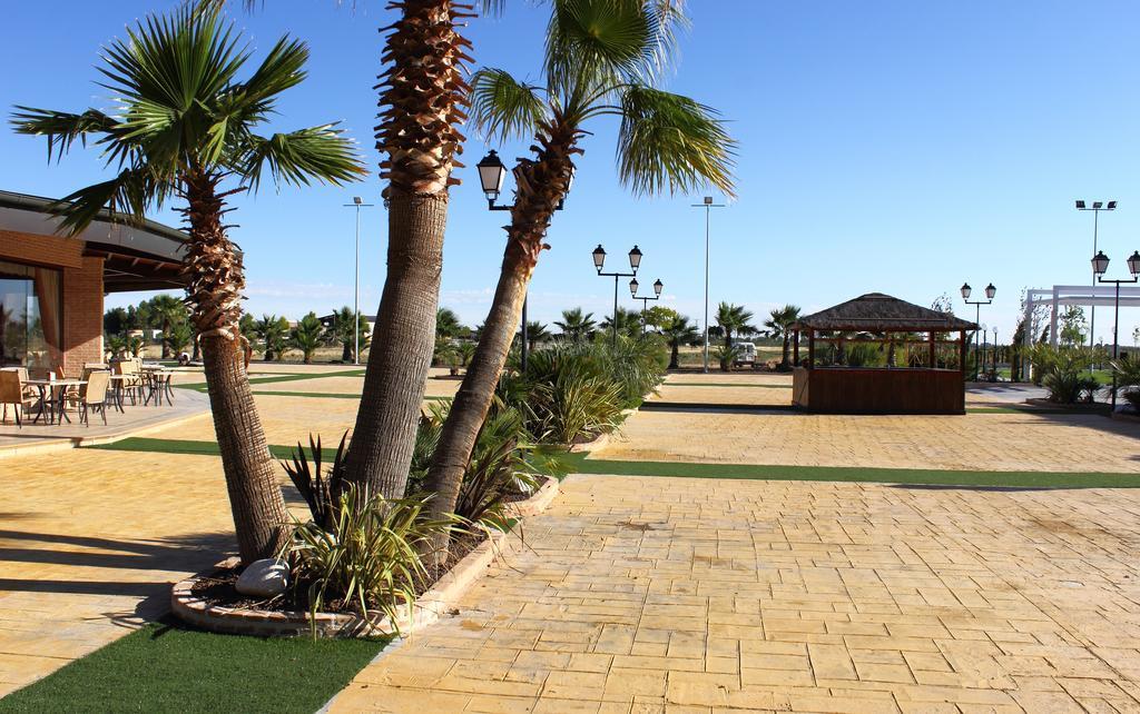 Hotel Chateau Vinasoro ألكازار دي سان خوان المظهر الخارجي الصورة